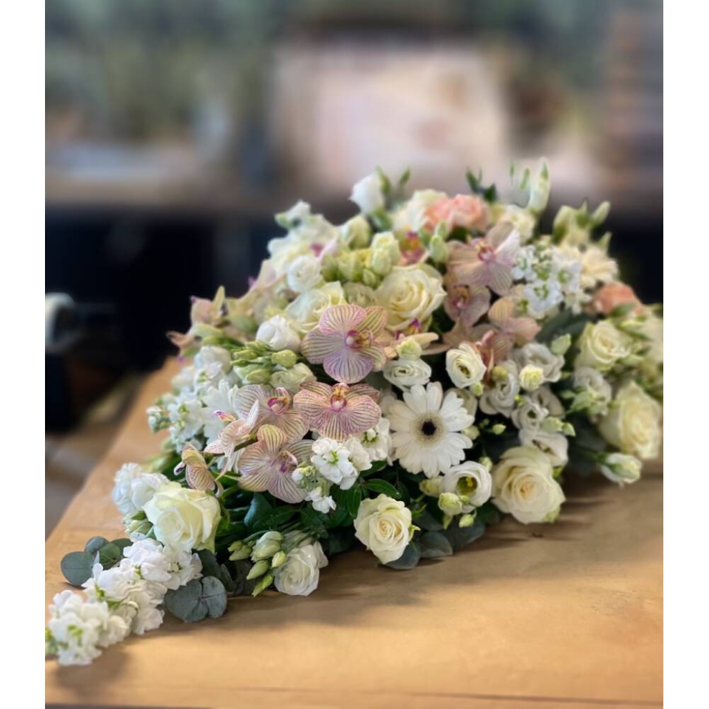 Stor båredekorasjon